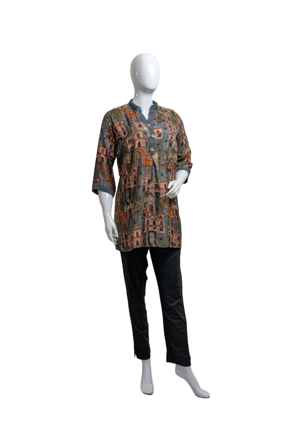 Short Top with Pant – Kantha Work in Silk - Image 2