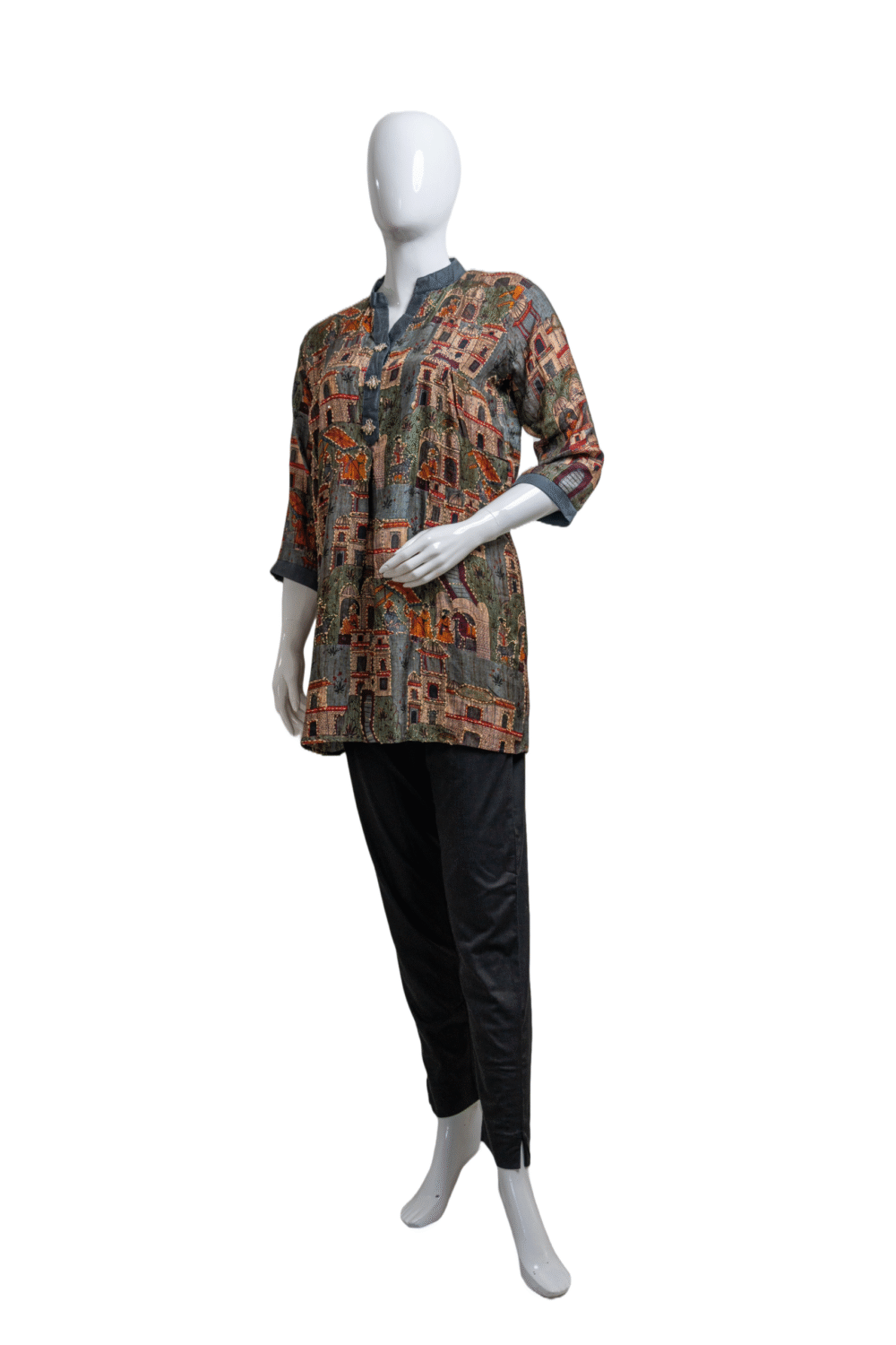 Short Top with Pant – Kantha Work in Silk